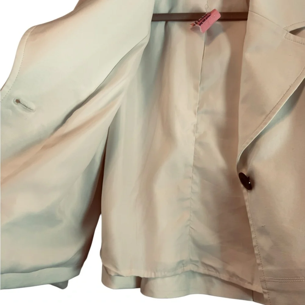 Kenneth Cole Reaction Women's off white‎ Blazer, size 10